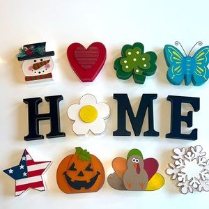 Home Sign with Seasonal Accent